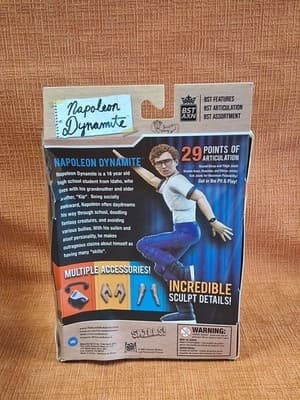 The Loyal Subjects BST AXN: Napoleon Dynamite Articulated Figure - Blue Shirt - Thumbnail 4