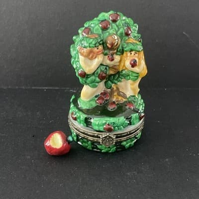 Vintage Metal Hinged Trinket Box Adam and Eve by Apple Tree with Apple Insert - Thumbnail 5