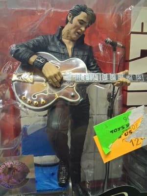 McFarlane Toys 2004 Elvis Presley 1968 Comeback 6 inch Action Figure - Thumbnail 3