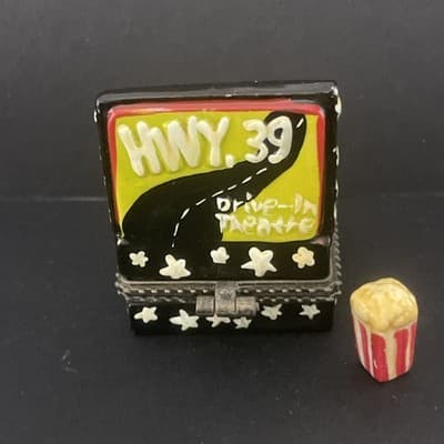 Vintage Drive Inn movie Miniature Trinket Box W/Tiny Popcorn Charm - Thumbnail 3