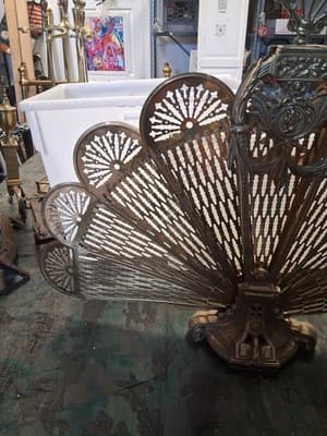 Vintage Victorian Gold Brass Fireplace Screen Cover Peacock Fan Folding 🦚 - Thumbnail 2