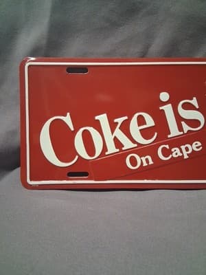 COKE IS IT. Metal LICENSE PLATE CAPE COD - Thumbnail 2