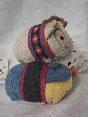 Kristoff & Sven Olaf - Disney Frozen 3.5" Tsum Tsum Plush - New w/Tags - Thumbnail 2