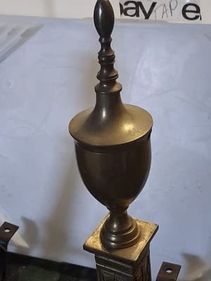 VINTAGE BRASS CLASSICAL PAW FEET FIREPLACE ANDIRONS MARKED BENNETT - Thumbnail 6