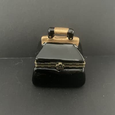 Vintage Doctor's Bag Hinged Trinket Box with 3 Trinkets, Black with Gold Handle - Thumbnail 3