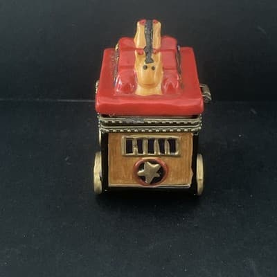 Porcelain Hinged Trinket Box Circus Wagon Train With Ringmaster - Thumbnail 5