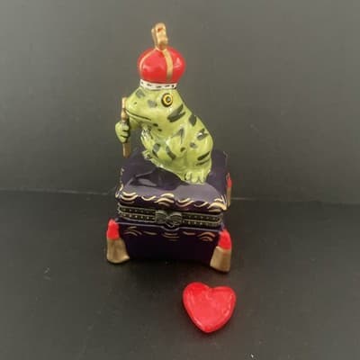 The Frog Prince Trinket Box 3” w Heart - Thumbnail 4