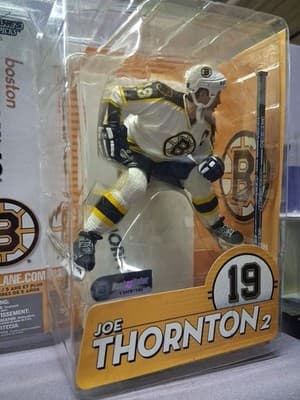 2005 McFarlane Sports Picks NHL Series 10 JOE THORNTON 2 Boston Bruins Figure - Thumbnail 3