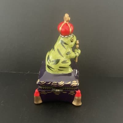 The Frog Prince Trinket Box 3” w Heart - Thumbnail 5