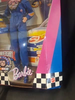 50th Anniversary NASCAR Barbie 1998 - Thumbnail 4