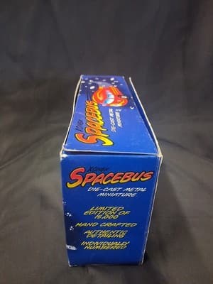 Xonex Limited Edition Die Cast Red 50s Spacebus Bullet Car 1998 05155 Of 15000 - Thumbnail 5