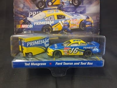 Hot Wheels Pro Racing: #16 TED MUSGRAVE - FORD TAURUS Die-Cast & TOOL BOX #19394 - Thumbnail 2