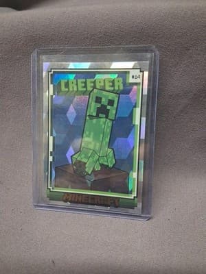 2024 Panini Minecraft Creeper CUBIC FOIL PARALLEL #14 Base Set - Thumbnail 2