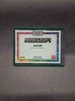 2025 PANINI MINECRAFT NOOR COLOR BLAST PRIZM SSP CASE HIT #6 - Thumbnail 2
