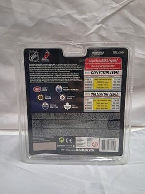 ANDREW LADD MCFARLANE FIGURE NHL 31 SERIES WINNIPEG JETS - Thumbnail 2