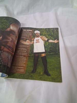 Vintage 2006 July/August WWE World Wrestling Entertainment Magazine Summer Issue - Thumbnail 7
