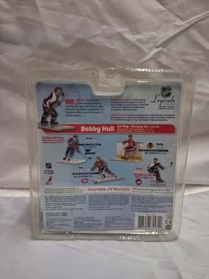 McFarlane NHL Legends Series 5 Bobby Hull Action Figure Winnipeg Jets - Thumbnail 2