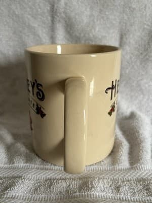 Hershey's Chocolate Christmas Oversize Jumbo Coffee Mug Cup - Thumbnail 2