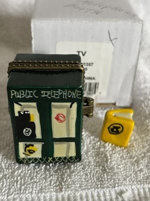 VINTAGE PORCELAIN MINI TRINKET BOX BRITISH PUBLIC TELEPHONE BOOTH w/phone book - Thumbnail 2