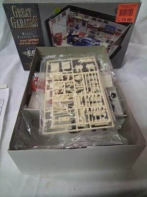 Great Garage Red Dodge Viper GTS Sport Coupe Car Model Display Kit Open Box New - Thumbnail 6