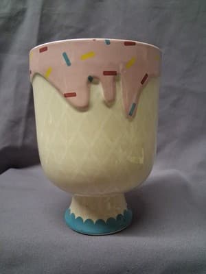 KALLA LADY Style Large Pink Ice Cream Cone Vase Votive Pop Art - Thumbnail 3