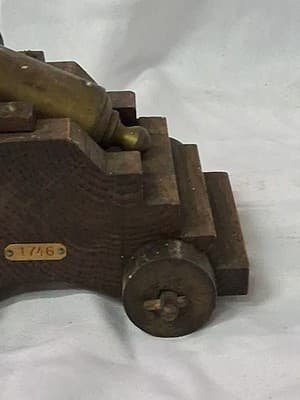 Vtg Replica Mini "1746" Cannon British War Wood Base Brass Canon Moving Wheels🪖 - Thumbnail 8