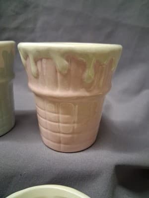 4 Trompe L’oeil Ice Cream Cup Dessert Bowl Cone Sundae Pastel - Thumbnail 5