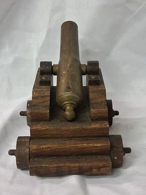 Vtg Replica Mini "1746" Cannon British War Wood Base Brass Canon Moving Wheels🪖 - Thumbnail 5