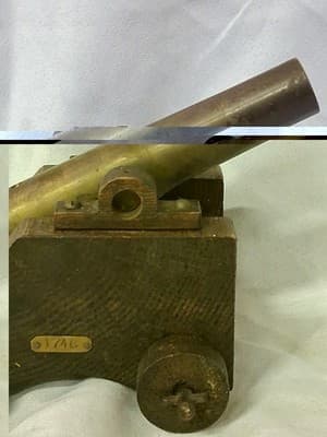 Vtg Replica Mini "1746" Cannon British War Wood Base Brass Canon Moving Wheels🪖 - Thumbnail 3