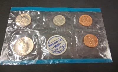 1969 U.S. Mint Set Uncirculated Original Government Packaging OGP Collectible - Thumbnail 4