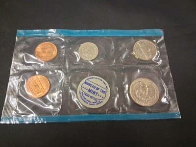 1969 U.S. Mint Set Uncirculated Original Government Packaging OGP Collectible - Thumbnail 5