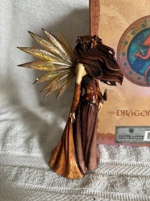 Dragonsite Lot Of 4 Summer Dreams, Spring Enchant, Winter Fantasia, Autumn - Thumbnail 16
