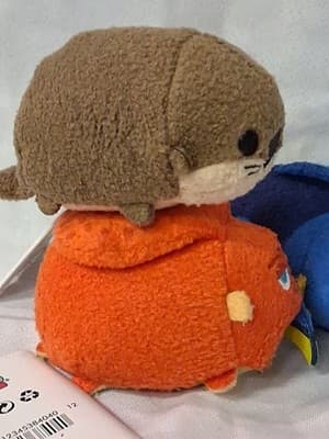 Disney Tsum Tsum mini plush Finding Dory set of 3 Dory, Hank, Sea Otter NWT 🐟 - Thumbnail 5