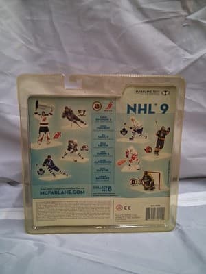 Brian Leetch 2004 McFarlane Toys Sportspicks NHL Series 9 Toronto Maple Leafs - Thumbnail 2