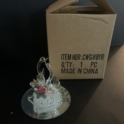 Hand Spun Blown Glass Geese Swans with Flowers Rose Glass Trimmed On Mirror Base - Thumbnail 4