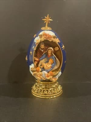 COLLECTABLE, Faberge, THE NATIVITY Egg - Franklin Mint 4-1/2” Tall x 2” Wide - Thumbnail 2
