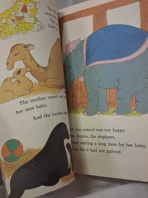 Disney's “Dumbo The Flying Elephant” Book - First American Edition - Thumbnail 13