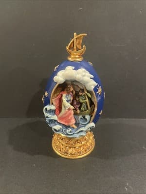 Franklin Mint “Jesus Walks On Water” House Of Faberge Egg w/ Original Box & COA - Thumbnail 3