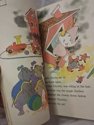 Disney's “Dumbo The Flying Elephant” Book - First American Edition - Thumbnail 9