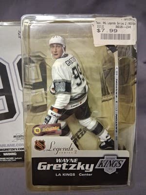 Wayne Gretzky Los Angeles Kings McFarlane 2005 Legends Series 2 Figure New. - Thumbnail 2