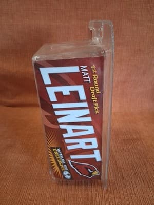 McFarlane Club Exclusive NFL Matt Leinart Cardinals First Round Draft Pick - Thumbnail 5