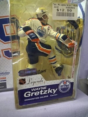 McFarlane NHL Figure Wayne Gretzky Figure Legends Series 2 New Chase Variant - Thumbnail 2