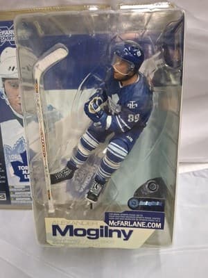 Alexander Mogilny Leafs Series 3 Blue Variant McFarlane's NHL Figure 011121MGL - Thumbnail 2