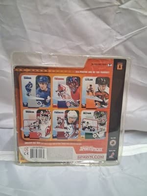 McFarlane Sports Picks NHL Series 1 Ray Bourque Colorado Avalanche Chase Figure - Thumbnail 2