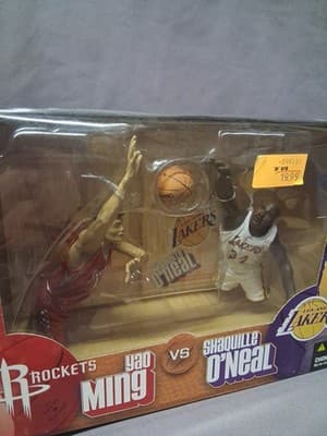 McFarlane’s Sports Picks NBA Basketball Yao Ming Shaquille O'Neal NIB ToysrUs - Thumbnail 2