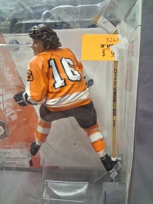 BOBBY CLARKE Philadelphia Flyers McFarlane Figurine Legends Series 4 VARIANT New - Thumbnail 3