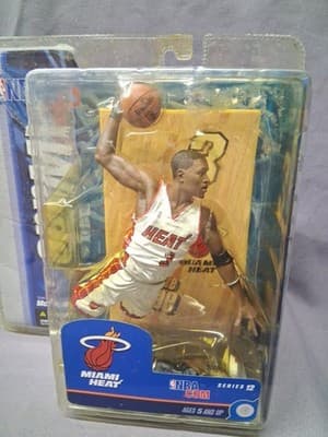 DWAYNE WADE #3 MIAMI HEAT GUARD FIGURE SERIES 12 MCFARLANE 2007 WHITE JERSEY - Thumbnail 3