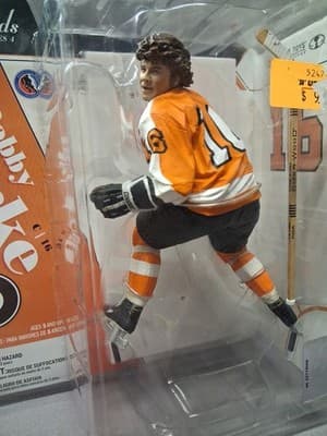 BOBBY CLARKE Philadelphia Flyers McFarlane Figurine Legends Series 4 VARIANT New - Thumbnail 2