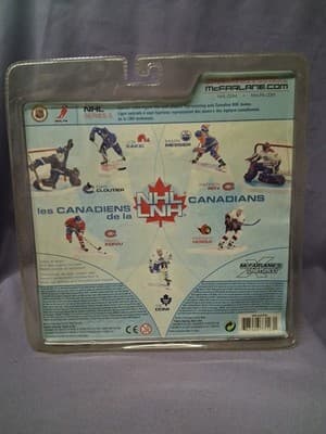 McFarlane NHL 5 Dan Cloutier White Variant Chase Vancouver Canucks - Thumbnail 4