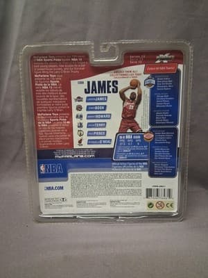 McFarlane Toys LEBRON JAMES NEW IN BOX Cleveland - Thumbnail 4